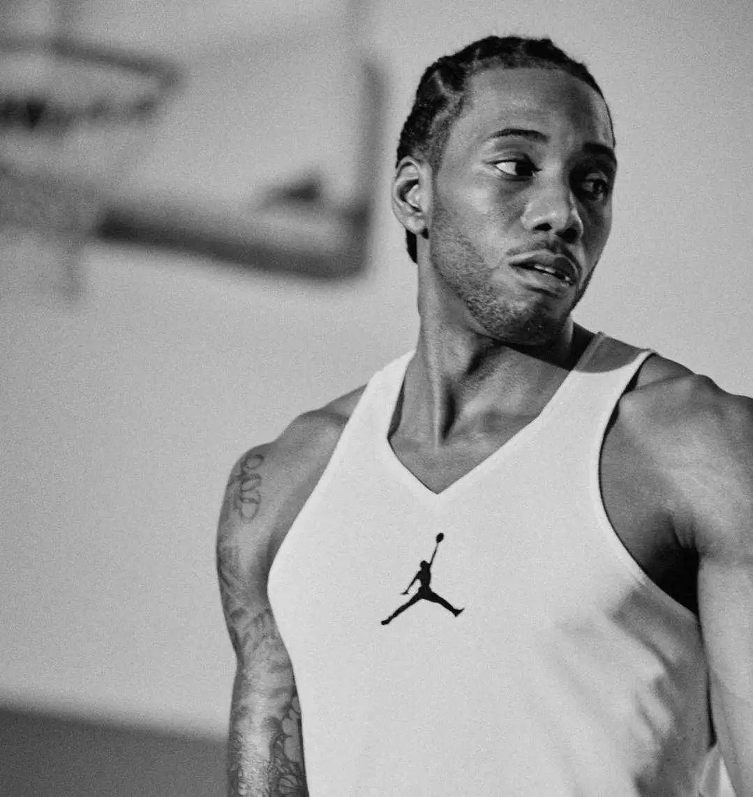 英超半场：泰特、威尔逊破门，维卡里奥送空门，热刺2-0富勒姆（英超半场战报：热刺2-0富勒姆，泰特、威尔逊破门，维卡里奥失误送空门）