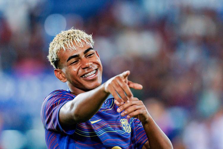 NBA杯MVP投票结果：布伦森21票、阿努诺比1票、文班3票（NBA杯MVP票选出炉：布伦森21票，阿努诺比1票，文班3票）