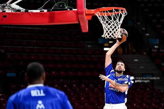 劳塔罗：若拉扯都判点那比赛没法踢；想和萨内蒂那样扎根国米（劳塔罗：若拉扯就判点比赛难踢，愿像萨内蒂一样在国米扎根）