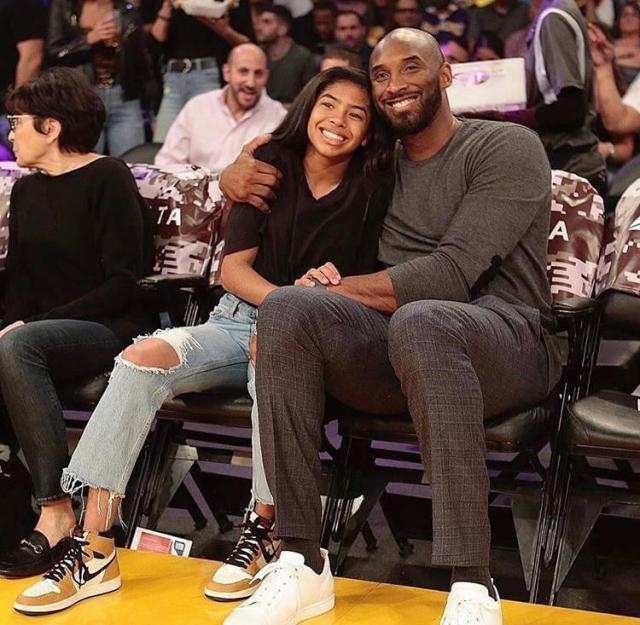 意媒：拜仁天才边锋利契纳或离队，尤文和米兰等队有意争夺（意媒：拜仁新星边锋利契纳或将离队，尤文米兰等队有意竞逐）