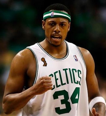 国米10人出战国际比赛日合计出场1083分钟，米兰11人979分钟（国际比赛日：国米10人累计出场1083分钟，米兰11人合计979分钟）