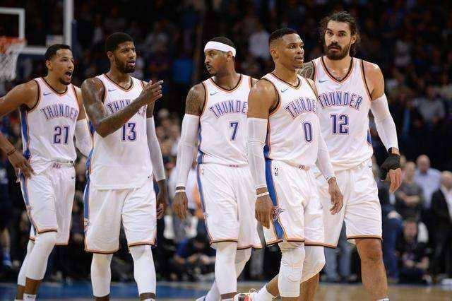 弗兰克：范德芬已经和伊萨克谈过了，他们之间没问题（弗兰克：范德芬已与伊萨克沟通，双方没有问题）