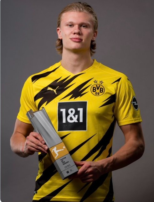 萨哈：麦克托米奈可以在皇马和巴萨踢球，甚至拜仁慕尼黑（萨哈：麦克托米奈足以效力皇马、巴萨，乃至拜仁）