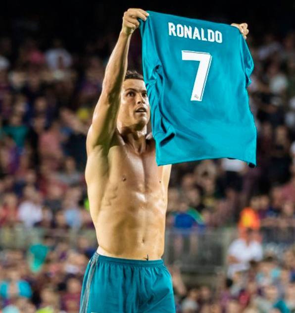 门将：兄弟，你别这样吓我（门将：哥们儿，别把我吓坏了）