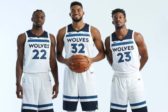 U17世界杯八强对阵：葡萄牙vs瑞士，摩洛哥vs巴西（U17世界杯1／4决赛对阵出炉：葡萄牙对瑞士，摩洛哥迎战巴西）